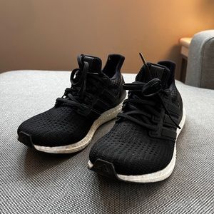 Adidas Boost - Size 7 - excellent condition